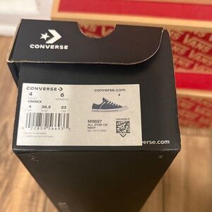 Converse All Star 0X in Navy Blue